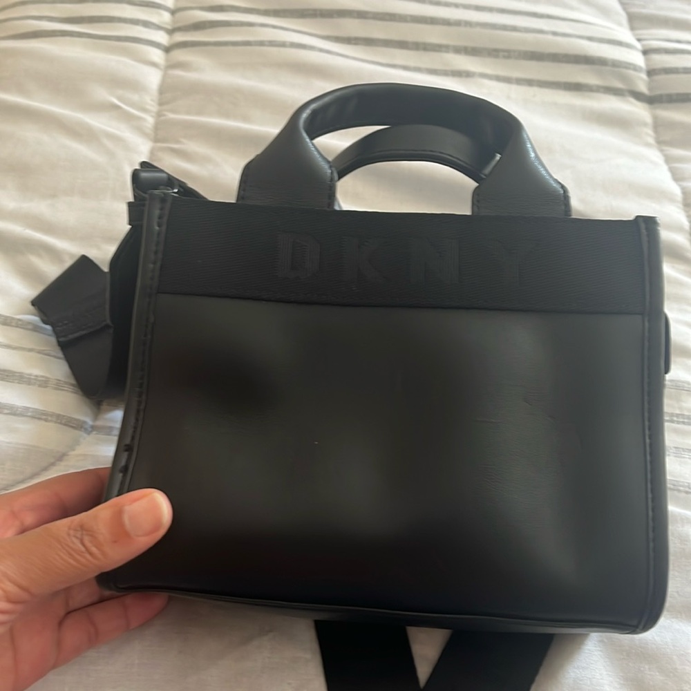 DKNY cassssndra tote
